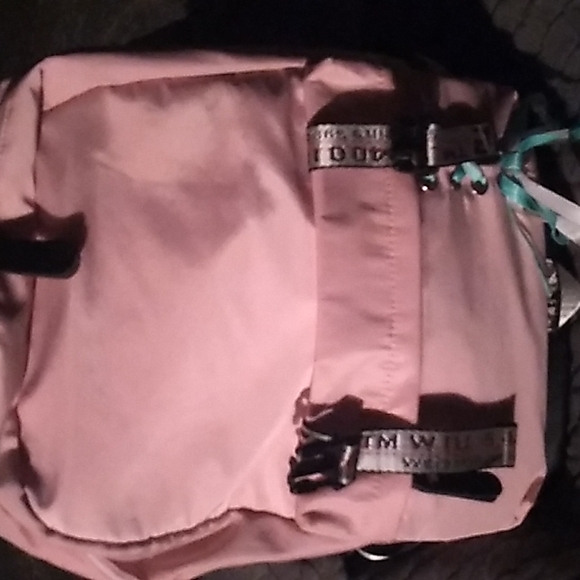 Asge Backpack - Picture 2 of 8